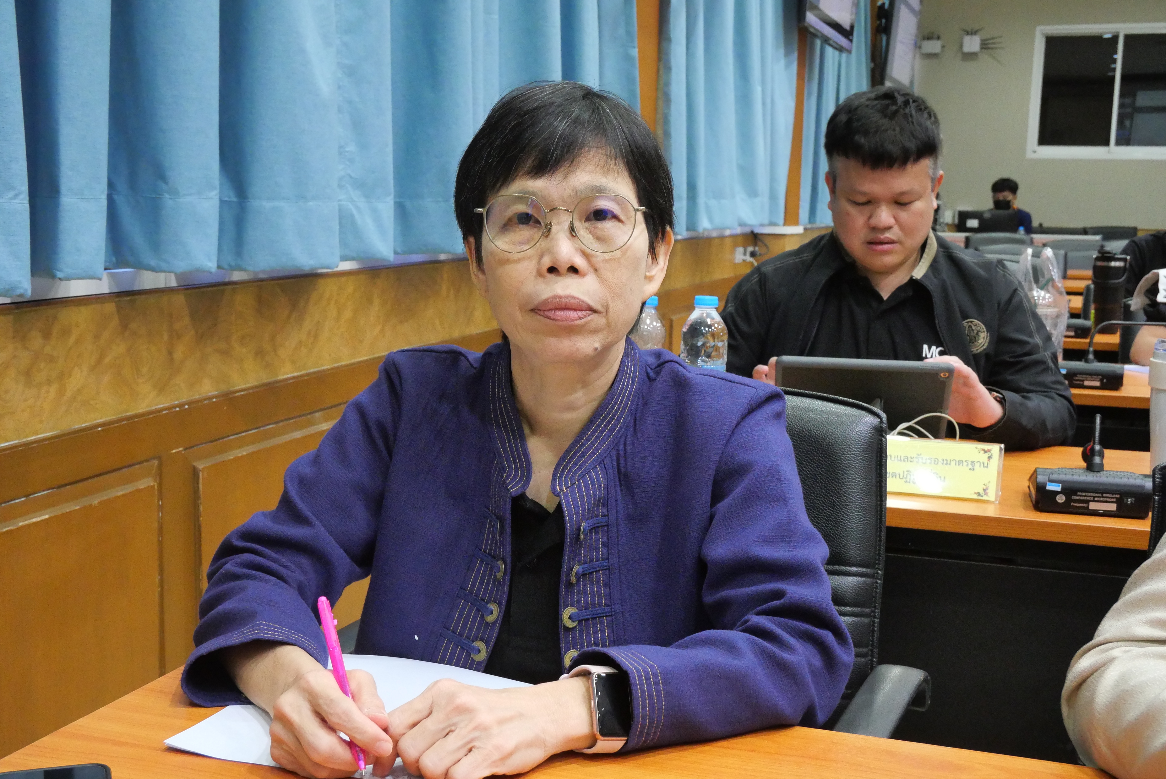 title - เลขาธิการ ส.ป.ก. เปิดการประชุม “สร้างความเข้าใจในการดำเนินโครงการและให้คำชี้แจงเกี่ยวกับการรวบรวม การเก็บข้อมูลเพื่อ ใช้ในการจัดทำแผนกำหนดตำแหน่ง เพื่อปรับปรุงการกำหนดตำแหน่งเป็นระดับสูงขึ้น ของ ส.ป.ก.”